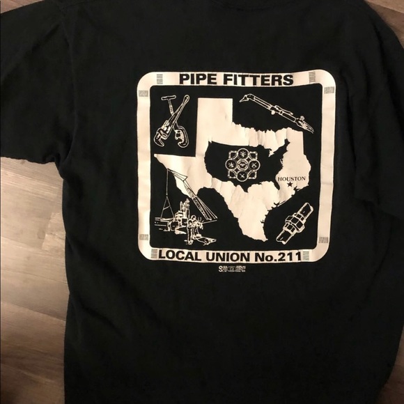 🔥🔥SOLD.  VINTAGE JERZEES AMERICA SHIRT - Picture 2 of 6